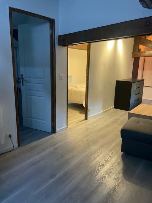 Détente - Appartement et poutres apparentes Béziers Exterior foto