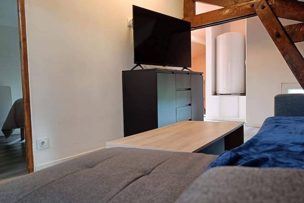 Détente - Appartement et poutres apparentes Béziers Exterior foto